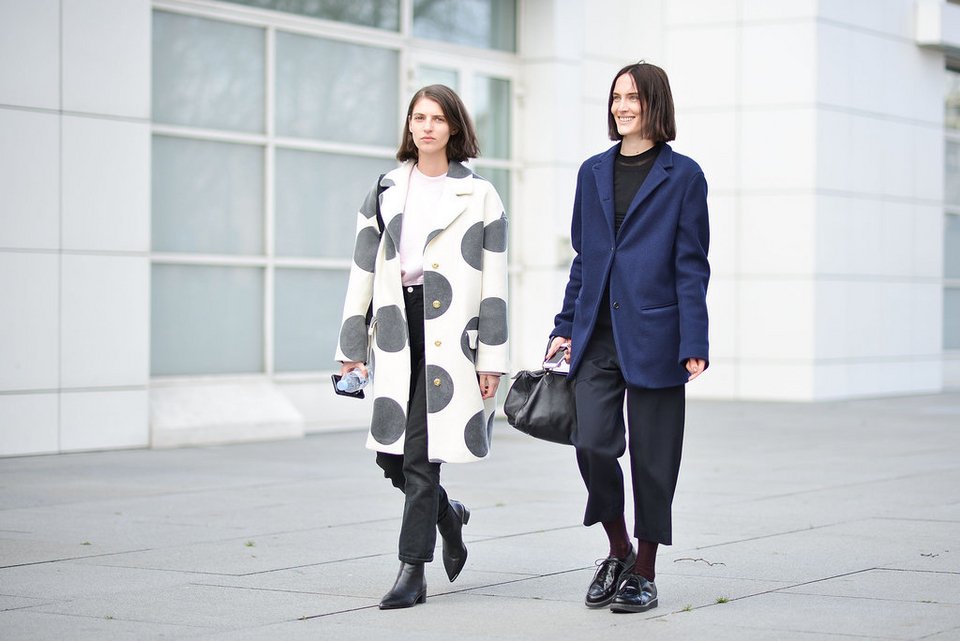 Τι φόρεσαν οι Γαλλίδες που πήγαν να δουν μόδα στο Παρίσι -Οι 40 καλύτερες εμφανίσεις [εικόνες] | iefimerida.gr 33