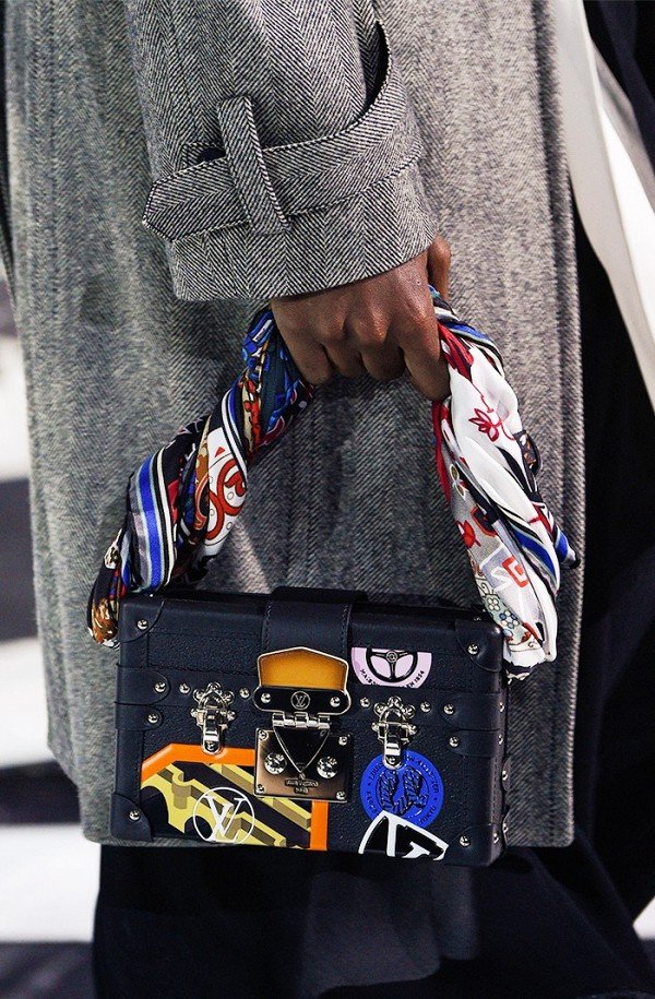 Πώς μπορείς να ανανεώσεις την τσάντα σου χωρίς να χαλάσεις ούτε μισό ευρώ [εικόνες] | iefimerida.gr 8