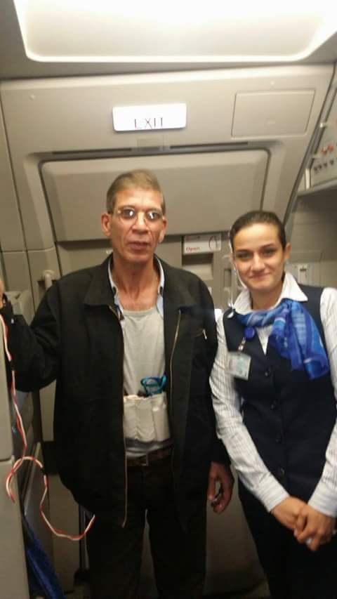 Ο αεροπειρατής της Egypt Air είχε βγάλει selfie και με αεροσυνοδό! [εικόνες] | iefimerida.gr 1