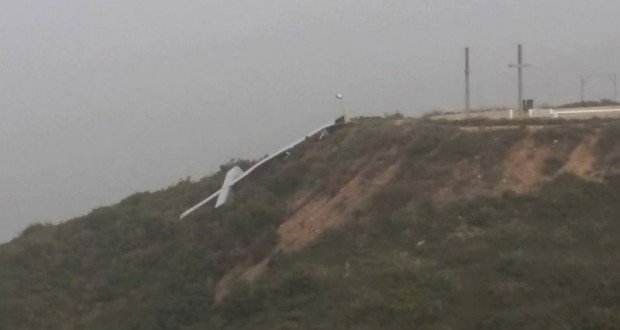 Θυελλώδεις άνεμοι έριξαν τον τεράστιο μεταλλικό Σταυρό στον Σκινέ Χανίων [εικόνες] | iefimerida.gr 2