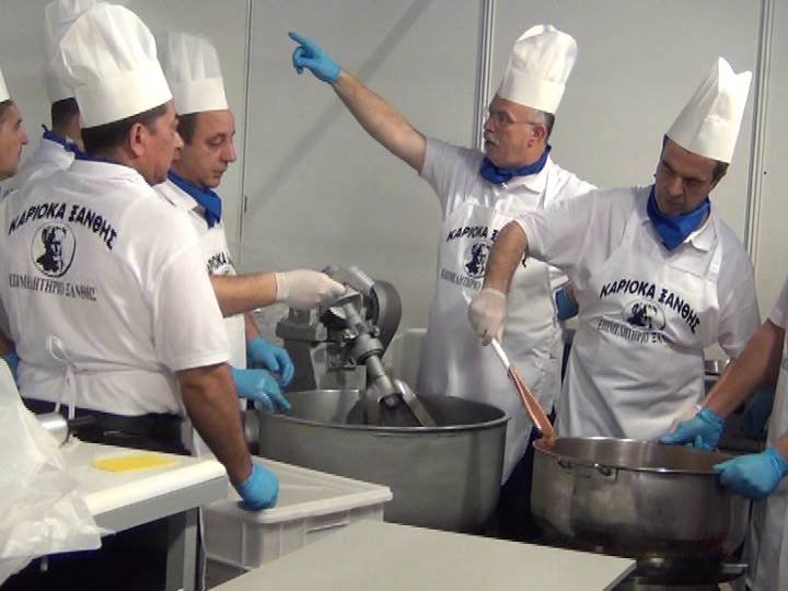 Καριόκα για ρεκόρ Γκίνες στην Ξάνθη -Ζυγίζει 380 κιλά [εικόνες] | iefimerida.gr 3