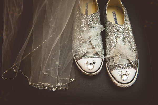 Τα τακούνια είναι πασέ -35 φλατ νυφικά παπούτσια [εικόνες] | iefimerida.gr 30