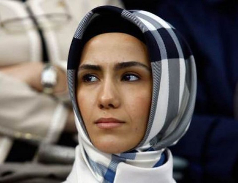 Νύφη θα ντυθεί η μικρότερη κόρη του Ερντογάν -Το αποκάλυψε μια τοπική εφημερίδα [εικόνες]  | iefimerida.gr 4