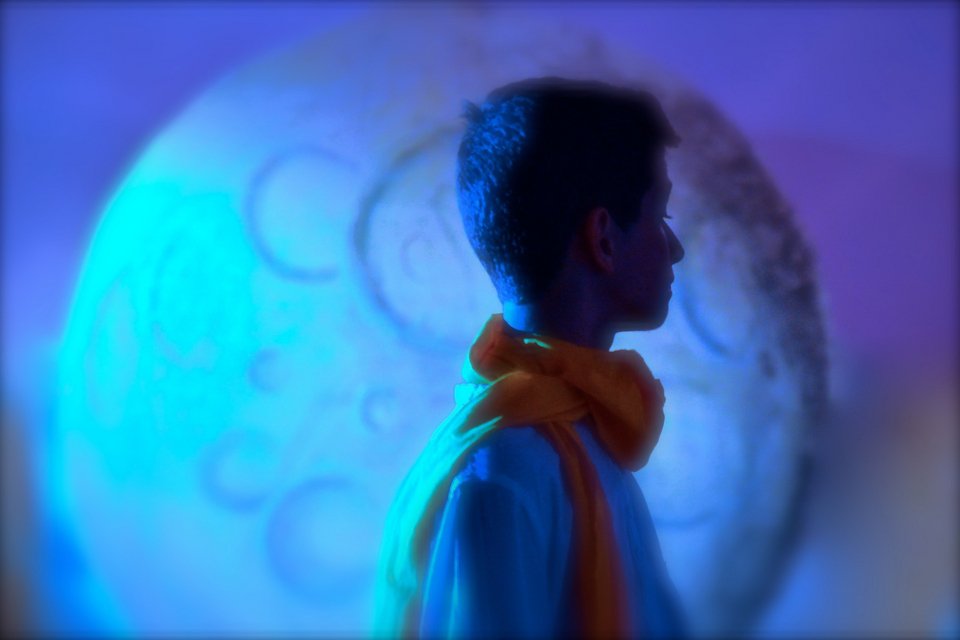  Ο Μικρός Πρίγκιπας του Αντουάν ντε Σαιντ-Εξυπερύ από το νεανικό μουσικό σύνολο Tettix [εικόνες] | iefimerida.gr 4