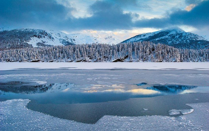 Bernina Express: Ενα παραμυθένιο ταξίδι μέσα από 55 τούνελ και 196 γέφυρες [εικόνες]  | iefimerida.gr 3