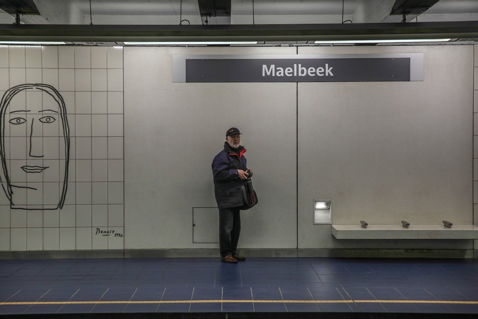 Ανοιξε ξανά ο σταθμός μετρό του Μάαλμπεκ στις Βρυξέλλες -Ενα μήνα μετά τις επιθέσεις [εικόνες] | iefimerida.gr 5