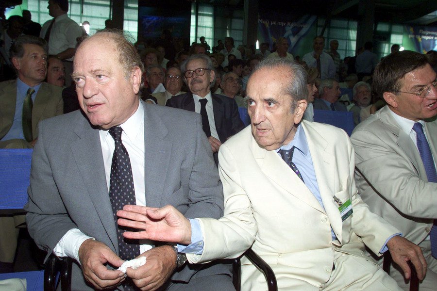 Πέθανε ο πρώην υπουργός του ΠΑΣΟΚ Γεράσιμος Αρσένης - Η διαδρομή του [εικόνες] | iefimerida.gr 2