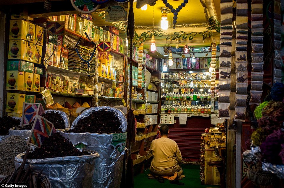 Πόλη-φάντασμα το Σαρμ ελ Σέιχ -Αδεια ξενοδοχεία, πισίνες, αγορές [εικόνες] | iefimerida.gr 1