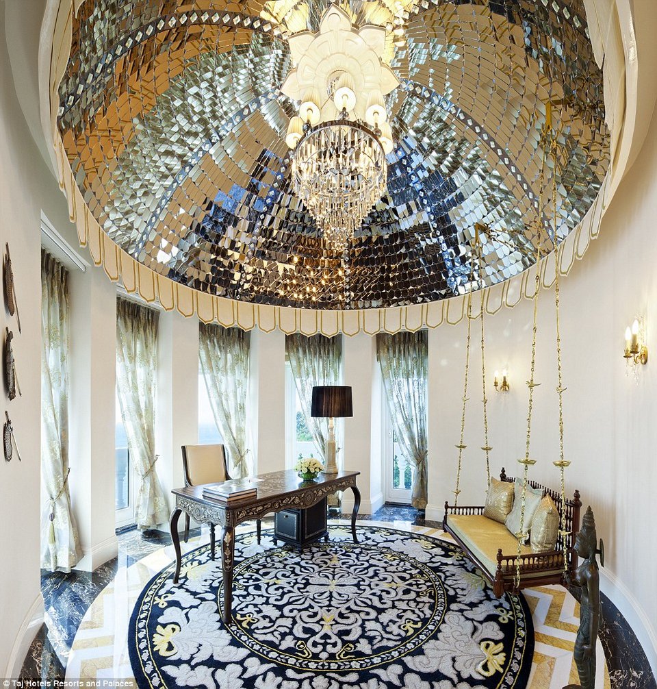 Το μυθικό ξενοδοχείο της Ινδίας όπου θα μείνουν Ουίλιαμ και Κέιτ -Τόπος τρομοκρατικού χτυπήματος [εικόνες] | iefimerida.gr 2