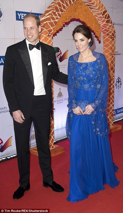 Ινδία, 24 χρόνια πριν -Οταν η Νταϊάνα είχε ξεφτιλίσει τον Κάρολο δημοσίως [εικόνες] | iefimerida.gr 8