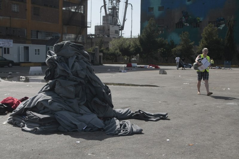 Πάσχα χωρίς πρόσφυγες στο λιμάνι – Αδειασαν οι πύλες Ε1 και Ε2 στον Πειραιά [εικόνες] | iefimerida.gr 3