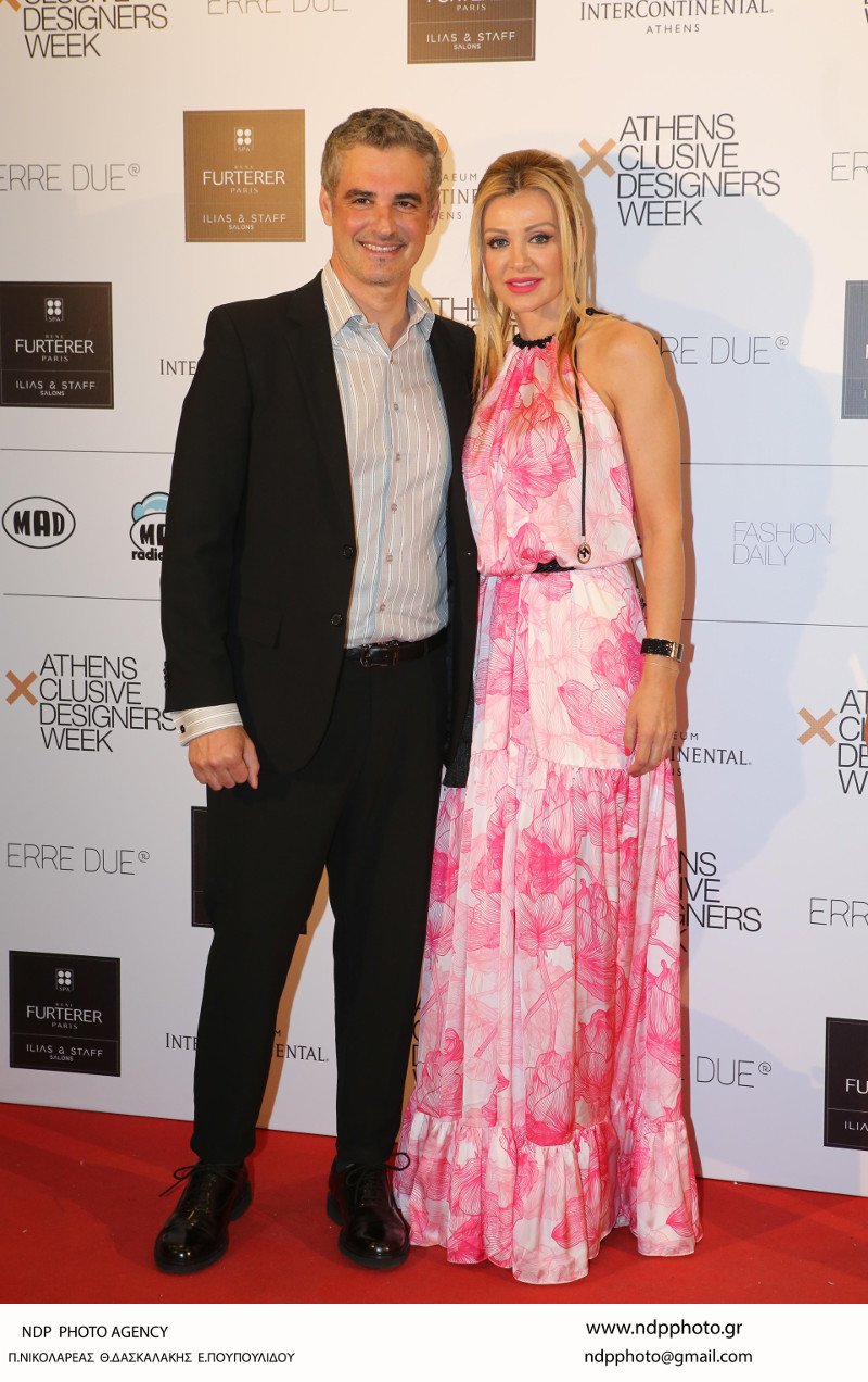 Ο Αρης Σπηλιωτόπουλος ανέβηκε στην πασαρέλα! Η μοδάτη εμφάνιση [εικόνες] | iefimerida.gr 2