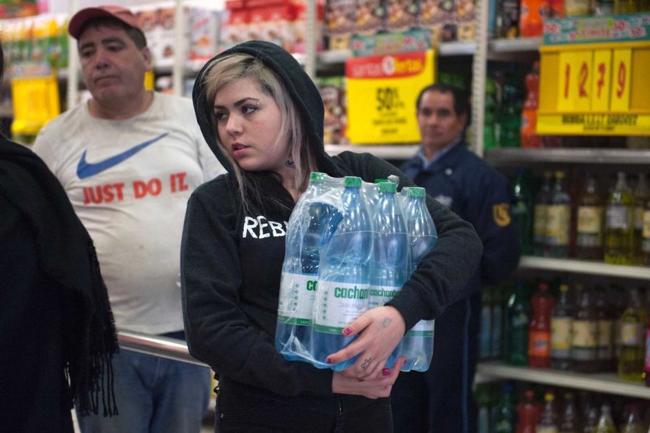 Χιλή: 4 εκατ. άνθρωποι χωρίς νερό μετά τις καταστροφικές πλημμύρες [εικόνες] | iefimerida.gr 2