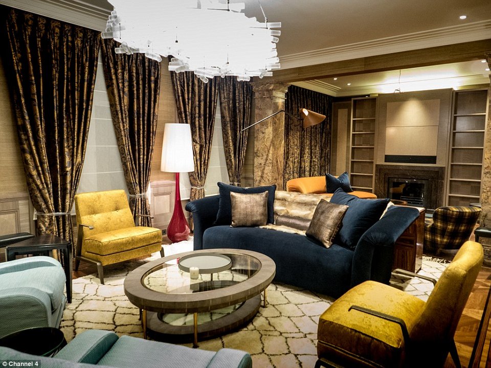 Πάμπλουτοι διακοσμητές δείχνουν τα πολυτελή σπίτια τους- Πανάκριβα έπιπλα και γούστο [εικόνες]  | iefimerida.gr 11