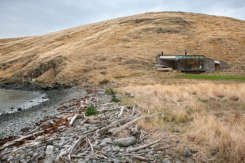 Πολυτελής απομόνωση σε παραλία του Νοτίου Ειρηνικού [εικόνες] | iefimerida.gr 0