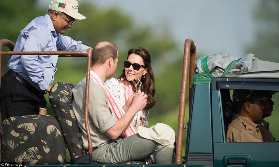 Η Κέιτ Μίντλεντον φοράει το ίδιο παντελόνι με σένα -Ενα skinny jean από τα Zara [εικόνες] | iefimerida.gr 6