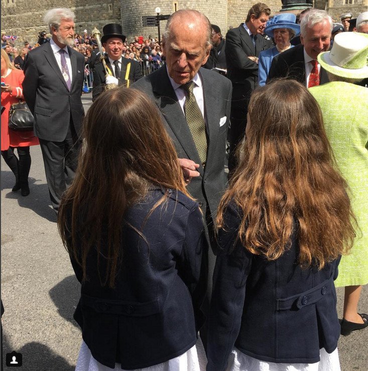 Οι κόρες της Σήλιας Κριθαριώτη συναντήθηκαν με την βασίλισσα Ελισάβετ! [εικόνες] | iefimerida.gr 3