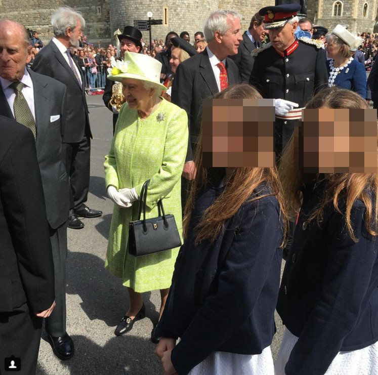 Οι κόρες της Σήλιας Κριθαριώτη συναντήθηκαν με την βασίλισσα Ελισάβετ! [εικόνες] | iefimerida.gr 0