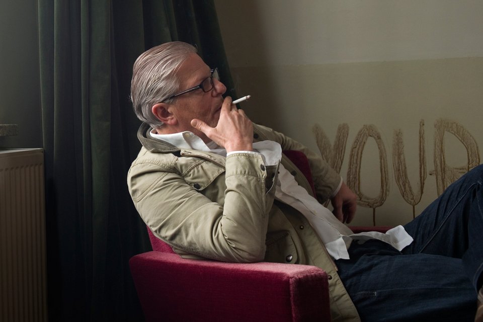 Ποιος είναι ο Γιαν Φαμπρ, ο σκηνοθέτης με τα «παλλόμενα πέη» -Πήγαν να τον δείρουν στο Βέλγιο [εικόνες] | iefimerida.gr 0