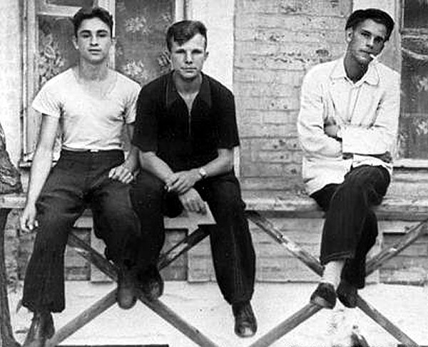 Γιούρι Γκαγκάριν: Η άγνωστη ζωή του πρώτου ανθρώπου που ταξίδεψε στο διάστημα [εικόνες&βίντεο] | iefimerida.gr 17