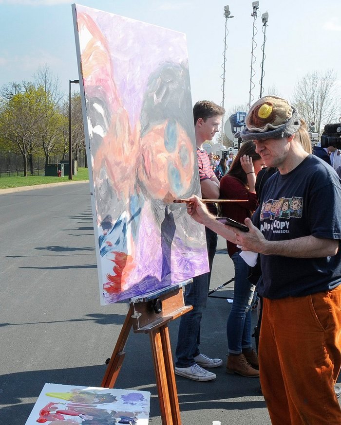 Το απίστευτο σπίτι στο οποίο πέθανε ο Prince –Κατακλύζεται από χιλιάδες φαν του [εικόνες] | iefimerida.gr 16