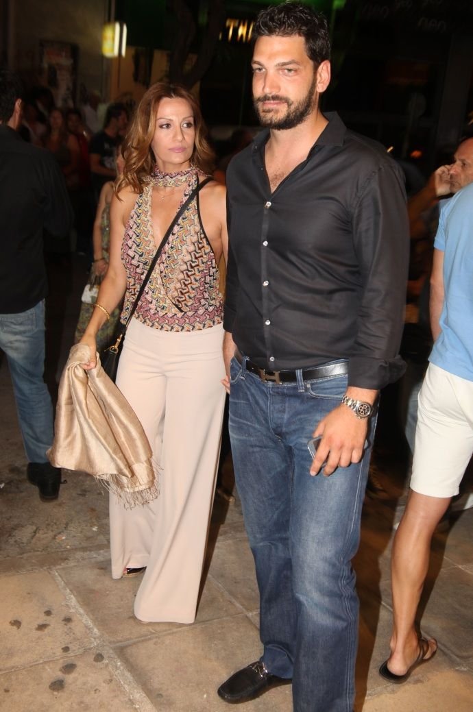 Τεσσάρων μηνών έγκυος η Δέσποινα Ολυμπίου -Ο κούκλος πατέρα του παιδιού της [εικόνες] | iefimerida.gr 1