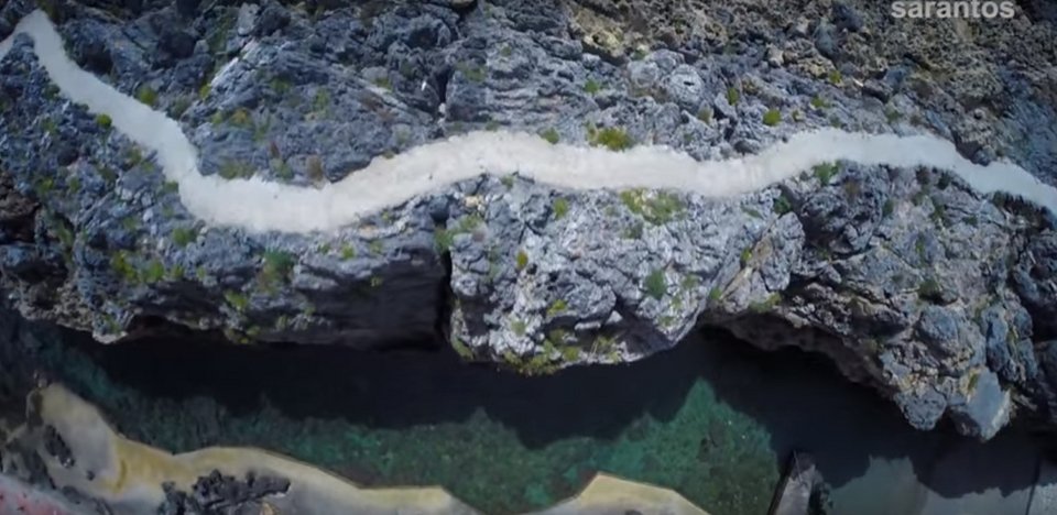 Εχει και η Ελλάδα φιόρδ αλά Νορβηγία -Βρίσκονται στην Κρήτη, είναι μαγικά [βίντεο] | iefimerida.gr 1