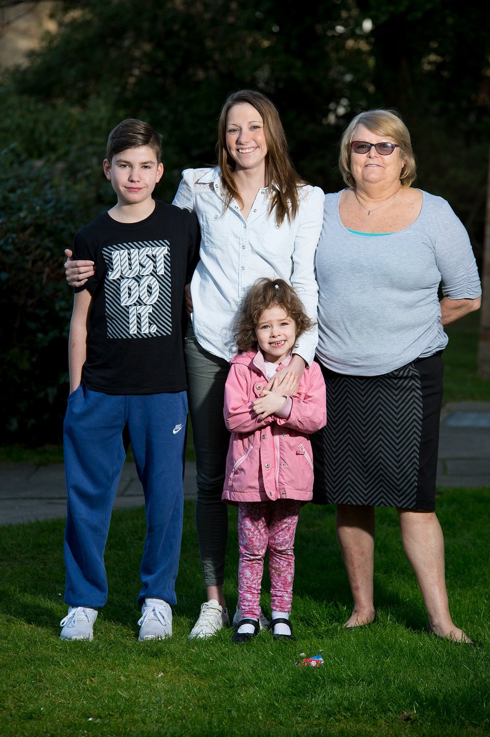 Γιατροί την έστειλαν σπίτι για να πεθάνει -Την έσωσε η μητέρα της, βρήκε θεραπεία στο ίντερνετ [εικόνες]  | iefimerida.gr 1