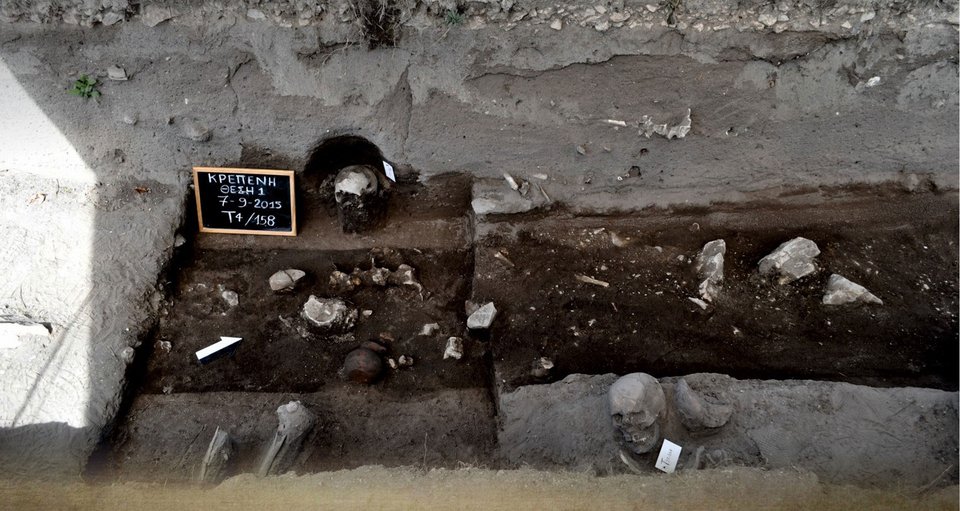Εντοπισμός τριών νεκροπόλεων στην Καστοριά-Αριστοκράτες νεκροί με βραχιόλια σε χέρια και πόδια | iefimerida.gr 3
