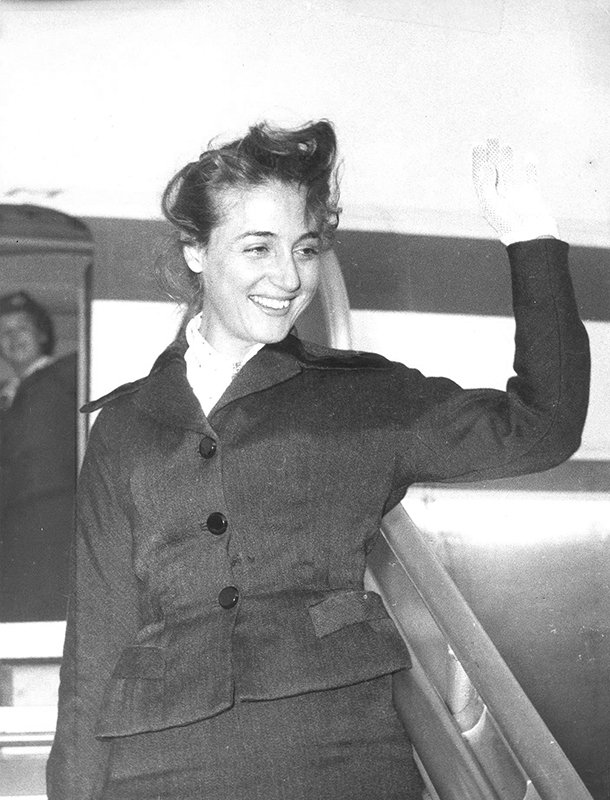 Ελλη Λαμπέτη: Η θυελλώδης ζωή του ομορφότερου ψευδίσματος του ελληνικού θεάτρου [εικόνες & βίντεο] | iefimerida.gr 42