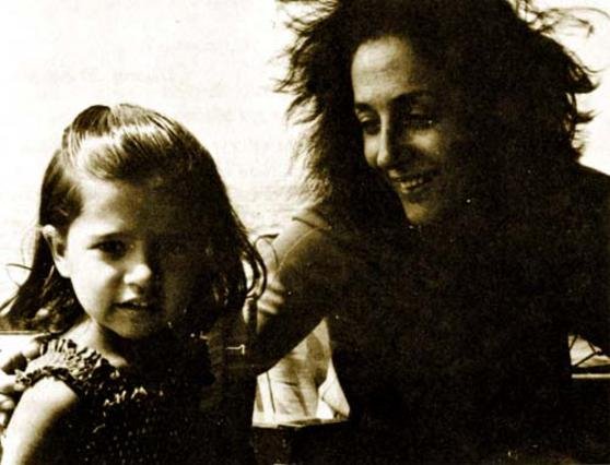 Ελλη Λαμπέτη: Η θυελλώδης ζωή του ομορφότερου ψευδίσματος του ελληνικού θεάτρου [εικόνες & βίντεο] | iefimerida.gr 33