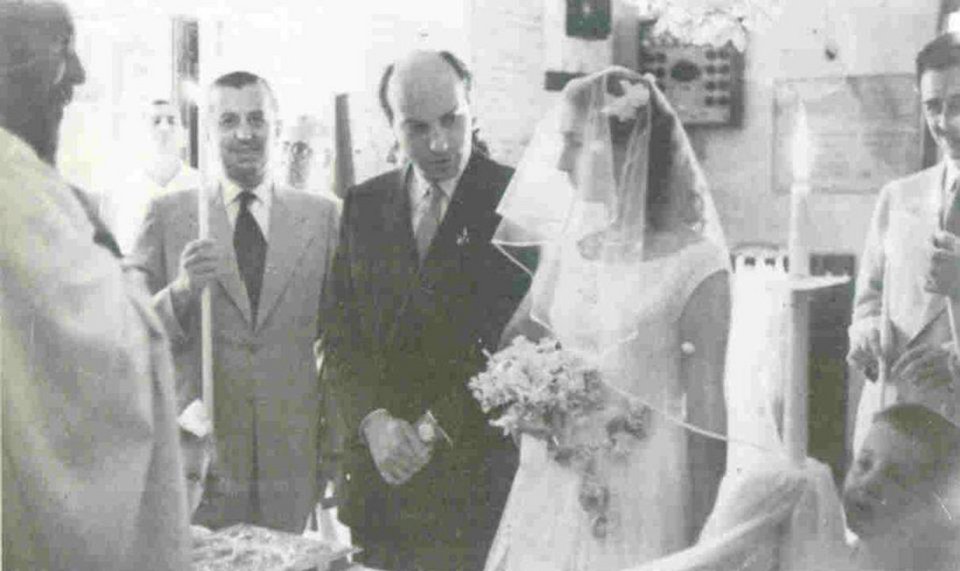 Ελλη Λαμπέτη: Η θυελλώδης ζωή του ομορφότερου ψευδίσματος του ελληνικού θεάτρου [εικόνες & βίντεο] | iefimerida.gr 17