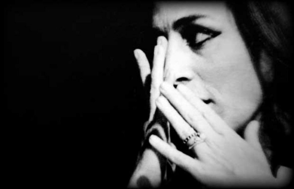 Ελλη Λαμπέτη: Η θυελλώδης ζωή του ομορφότερου ψευδίσματος του ελληνικού θεάτρου [εικόνες & βίντεο] | iefimerida.gr 36