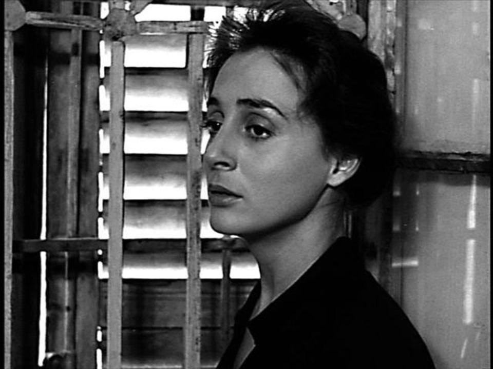 Ελλη Λαμπέτη: Η θυελλώδης ζωή του ομορφότερου ψευδίσματος του ελληνικού θεάτρου [εικόνες & βίντεο] | iefimerida.gr 29