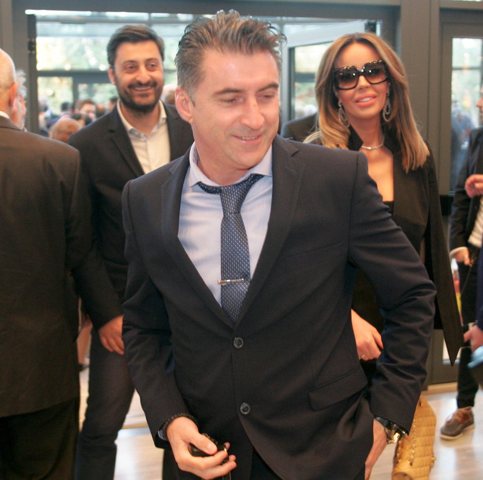 Η Ιωάννα Λίλη έκλεψε  την παράσταση στη γιορτή του ΠΑΟΚ - Στο πλευρό του Ζαγοράκη [εικόνες] | iefimerida.gr 2