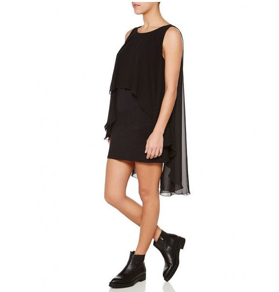 Βιβιάνα Μαραβέγια: Η σχεδιάστρια που φτιάχνει σικ ρούχα με αρχαιοελληνικές πτυχώσεις [εικόνες] | iefimerida.gr 11