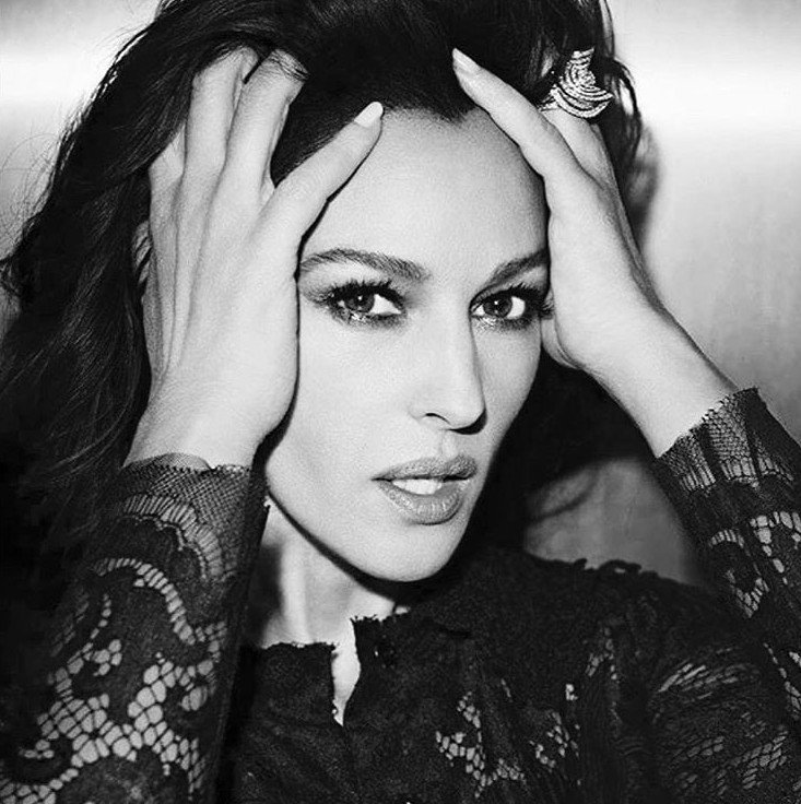 Η Μόνικα Μπελούτσι σπάει το Instagram -Ντεμπούτο με τα 28 πιο σέξι καρέ της [εικόνες] | iefimerida.gr 20