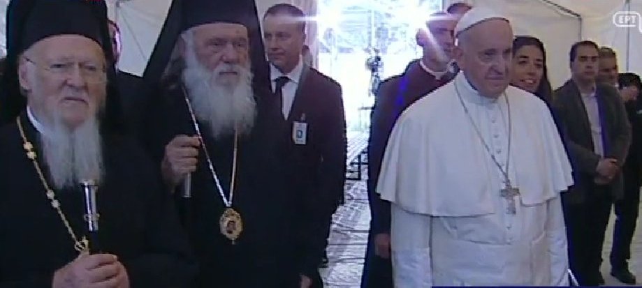 Στη Λέσβο ο Πάπας Φραγκίσκος -Ιστορική επίσκεψη για το προσφυγικό | iefimerida.gr 6