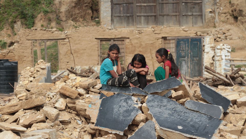 Πωλούνται ανήλικα κορίτσια στο Νεπάλ, μετά τον σεισμό [εικόνες] | iefimerida.gr 5