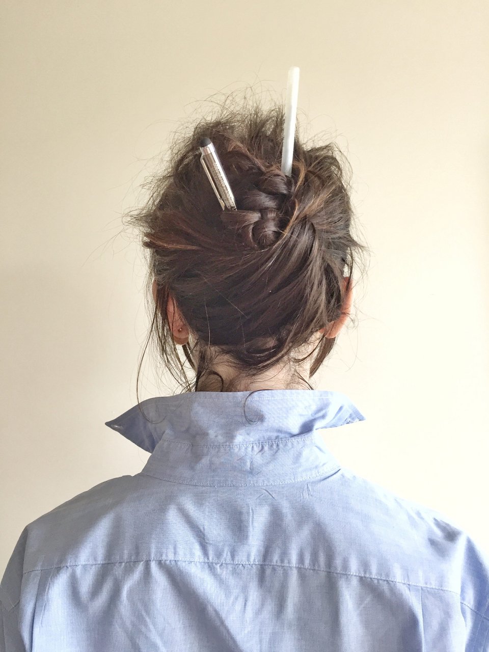 Κοιμήθηκες εκτός σπιτιού; -3 εύκολα και γρήγορα χτενίσματα [εικόνες] | iefimerida.gr 1