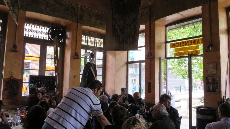 Ελληνικό Πάσχα: Ιδιαίτερα, άγνωστα έθιμα από όλη τη χώρα [εικόνες] | iefimerida.gr 2