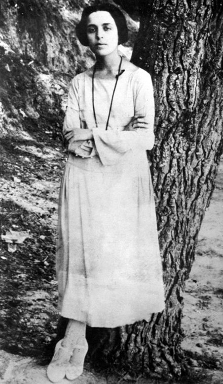 Μαρία Πολυδούρη: Η μποέμ ζωή της «καταραμένης» ποιήτριας της Ελλάδας [εικόνες & βίντεο] | iefimerida.gr 3