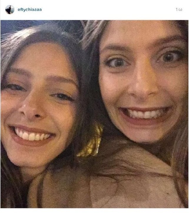 Οι κούκλες δίδυμες κόρες της Πόπης Τσαπανίδου [εικόνα] | iefimerida.gr 0