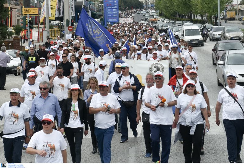 Εφθασαν στο Σύνταγμα μετά από μία εβδομάδα -Πορεία από την Πάτρα στην Αθήνα με τα πόδια [εικόνες] | iefimerida.gr 12