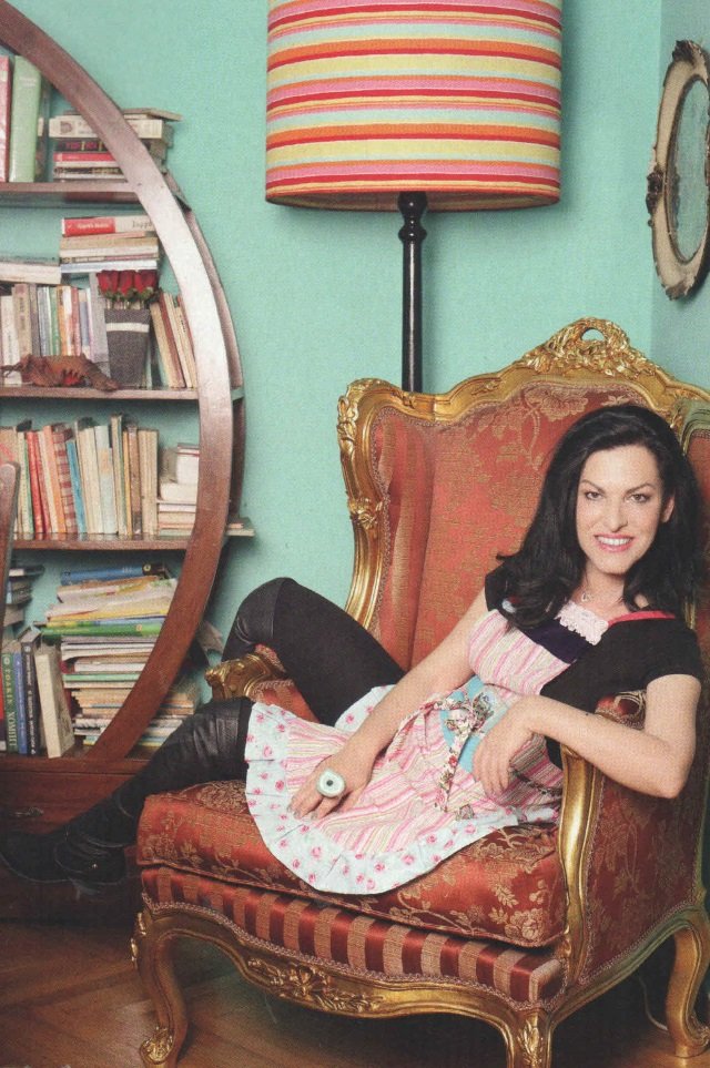 Η Ελένη Ψυχούλη μας δείχνει το vintage, χρωματιστό σπίτι της στο κέντρο της Αθήνας [εικόνες] | iefimerida.gr 2