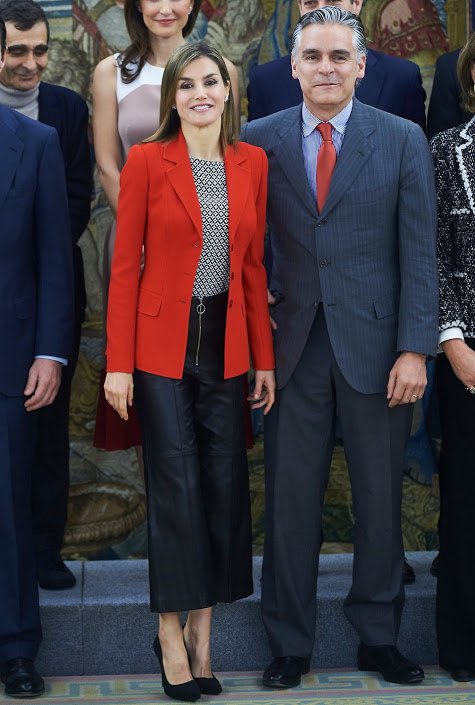 H Λετίσια της Ισπανίας ντύνεται με Ζara ή Mango και προκαλεί παραλήρημα [εικόνες] | iefimerida.gr 15