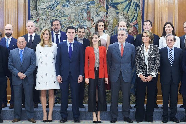 H Λετίσια της Ισπανίας ντύνεται με Ζara ή Mango και προκαλεί παραλήρημα [εικόνες] | iefimerida.gr 16