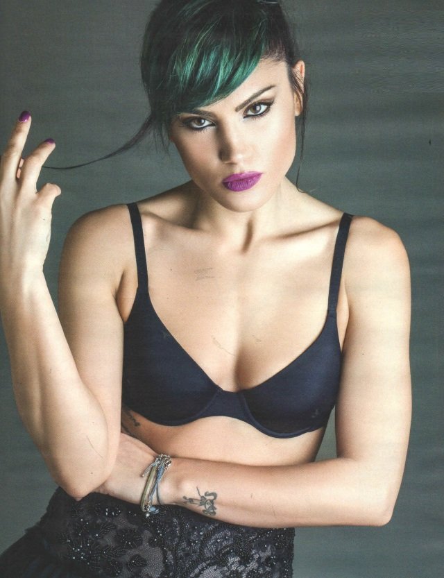 H Μαίρη Συνατσάκη πιο σέξι από ποτέ- Ποζάρει με τα εσώρουχά της [εικόνες] | iefimerida.gr 1