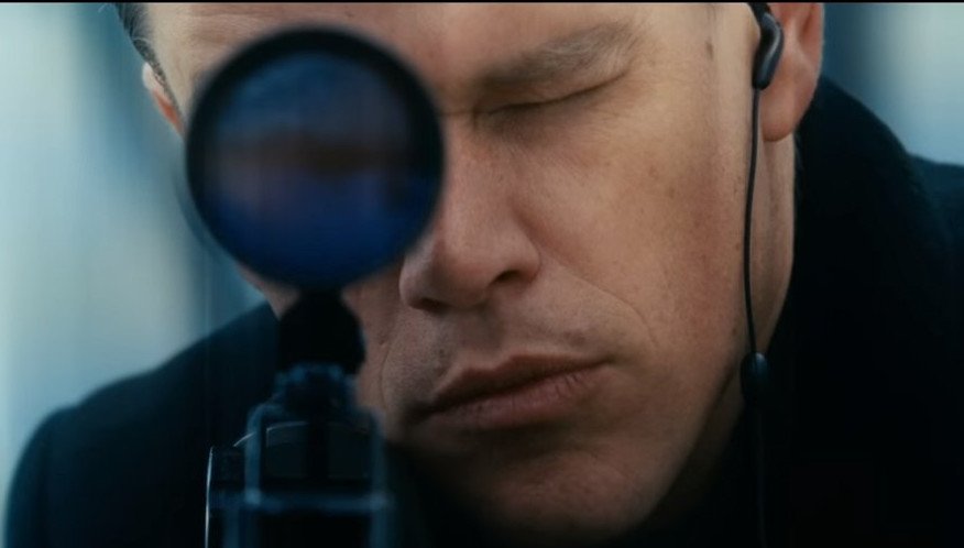 Ο Ματ Ντέιμον διαδηλώνει έξω από το ελληνικό κοινοβούλιο!  [εικόνες & βίντεο] | iefimerida.gr 2