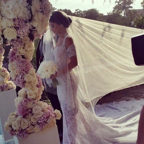 Γιατί οι νύφες φορούν πέπλο -Η ιστορία πίσω από το... δραματικό αξεσουάρ [εικόνες] | iefimerida.gr 2